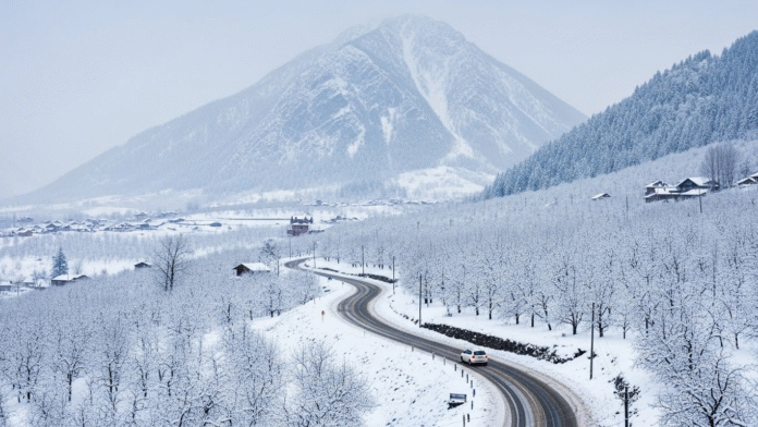 Best Places Near Chandigarh to Enjoy Snowfall in December