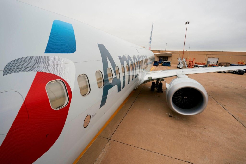 Bullet Holes Found on American Airlines