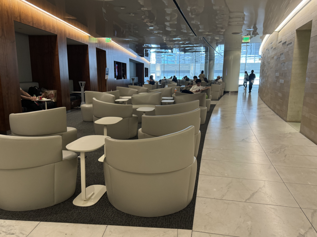 korean air lounge los angeles