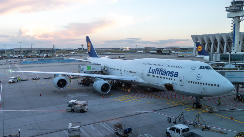Lufthansa Boeing 747