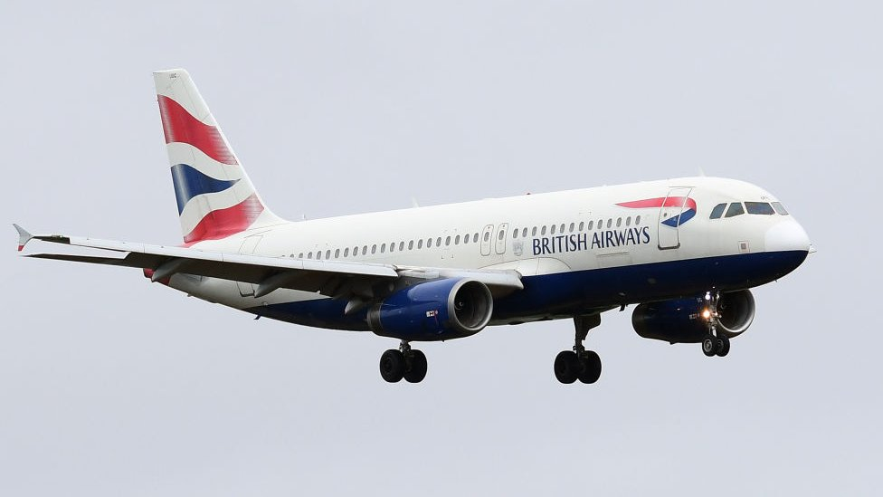 British Airways Plan Mid Air