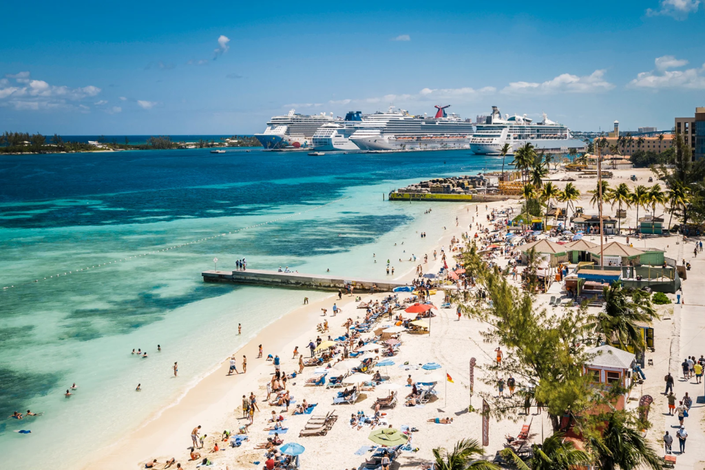 Cruise Passengers Visiting Nassau