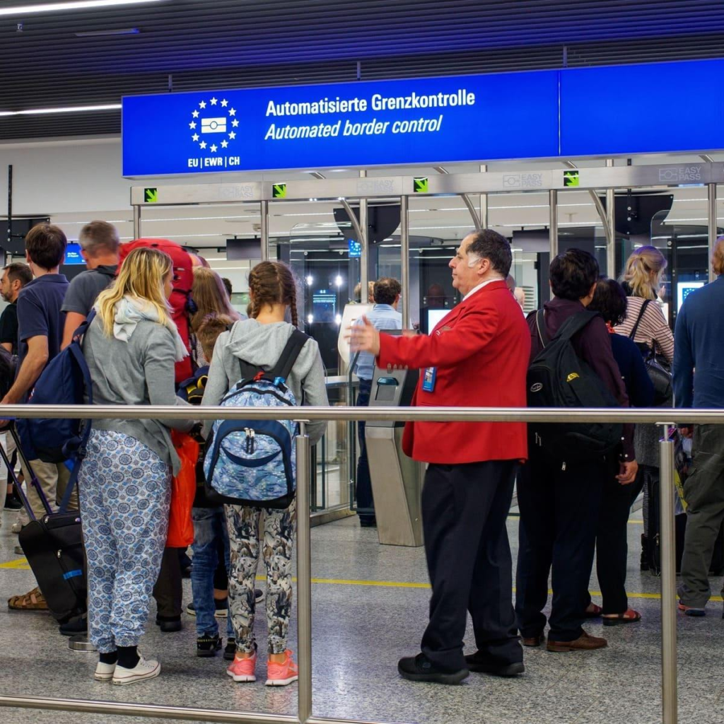 British Tourists to Face 6-Hour EU Border Queues This Summer