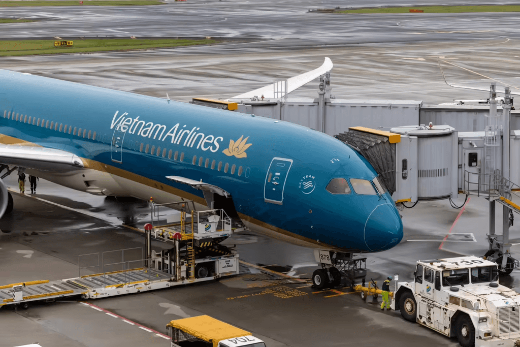 Vietnam Airlines
