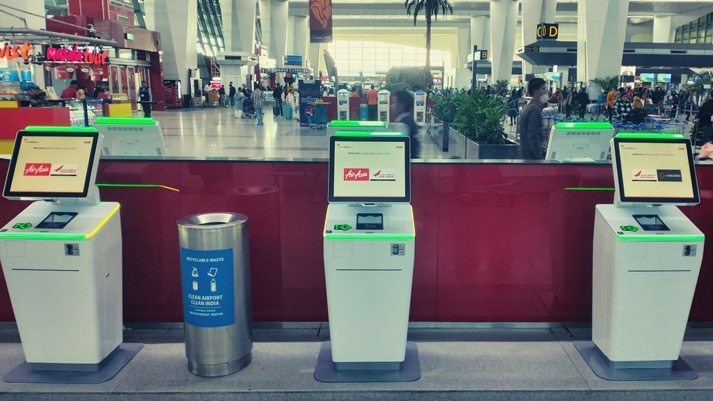 India Deploys Biometric Kiosks at Major Airports for E-Visa Arrivals